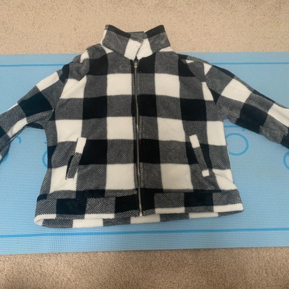 Warm Cozy Jacket Size S - Picture 2 of 6